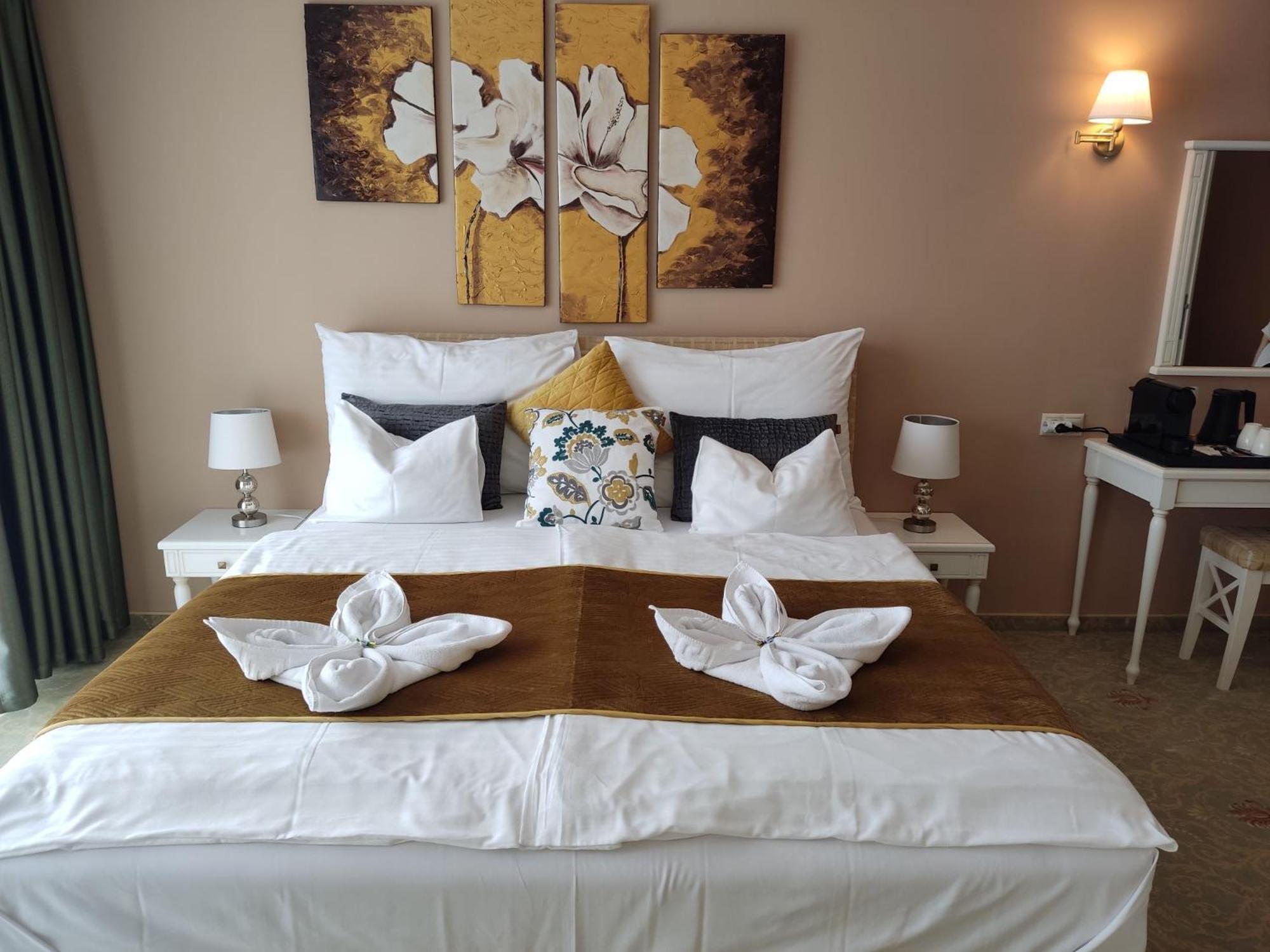 Calimbra Wellness Superior Hotel 4*