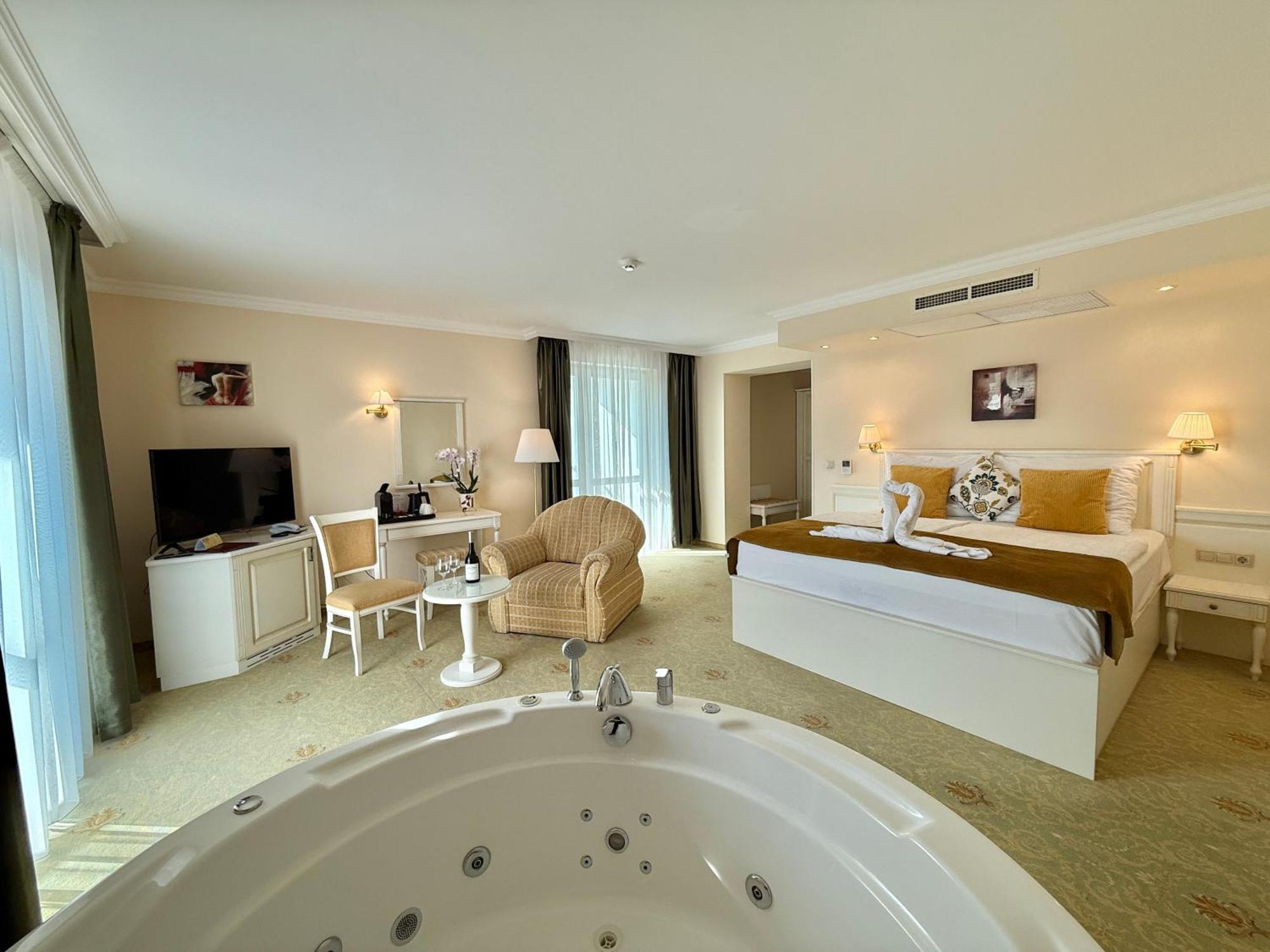 Calimbra Wellness Superior Miskolc