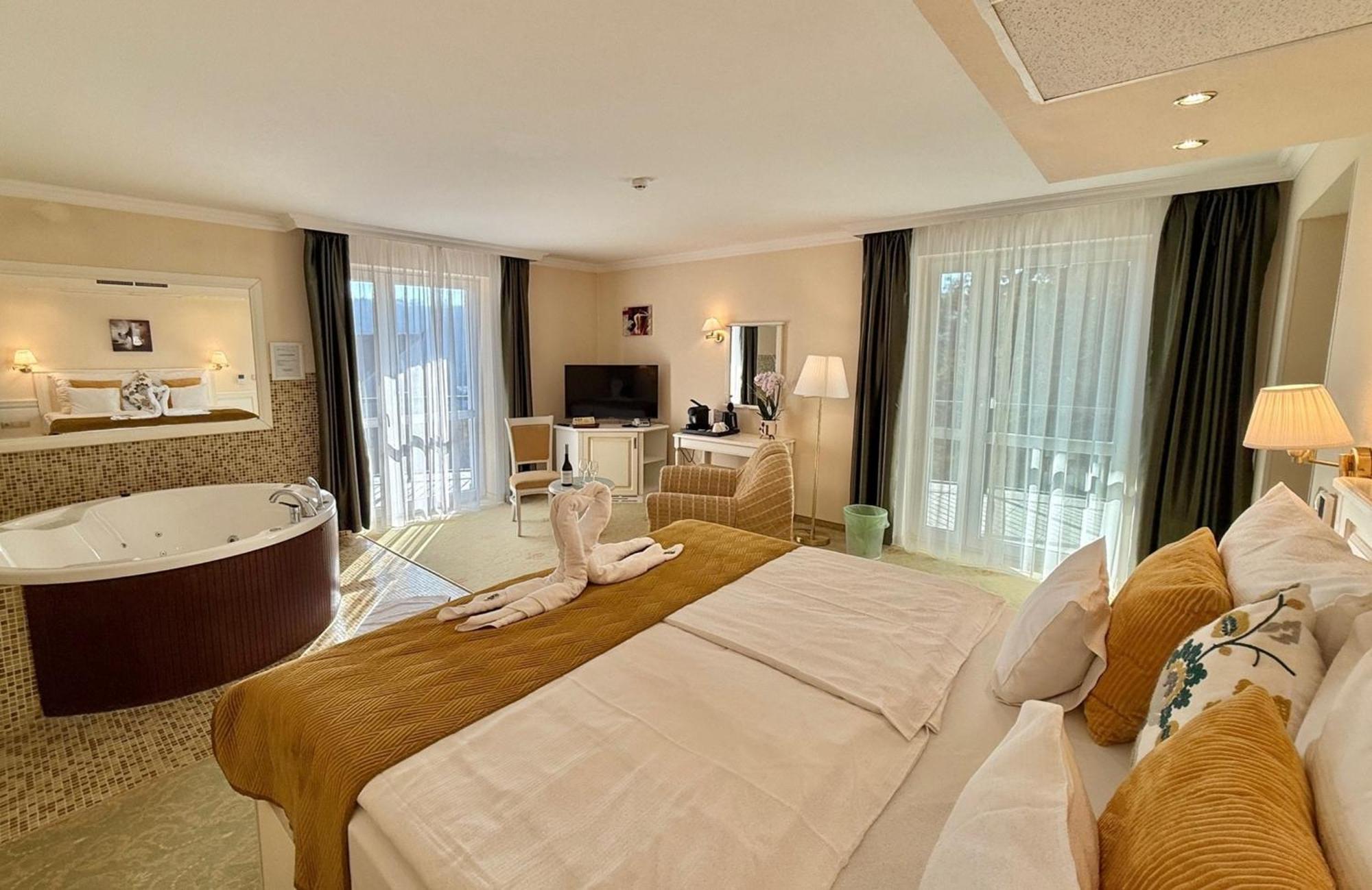 Готель Calimbra Wellness Superior 4*